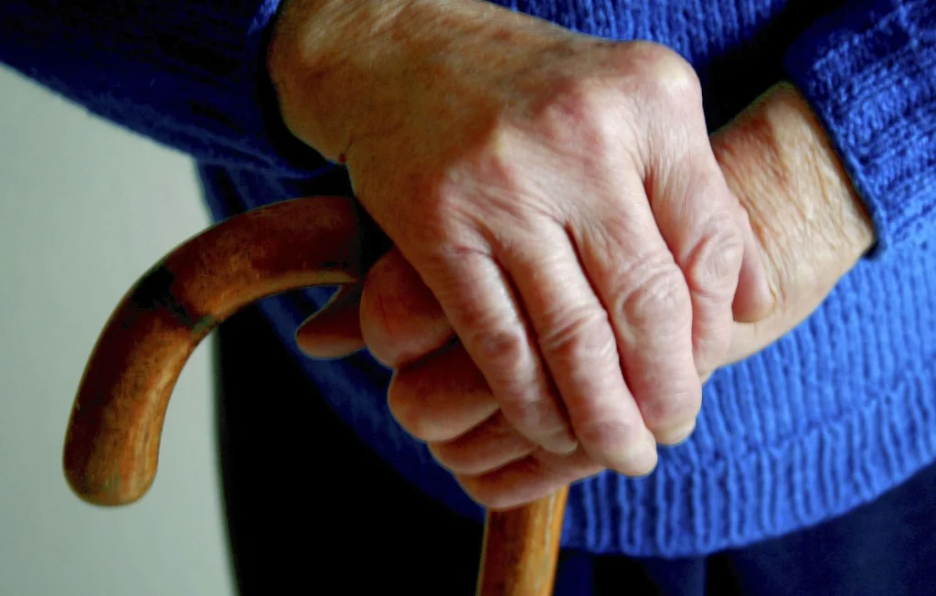 Escroquerie de 400.000 euros à Besançon : un octogénaire victime