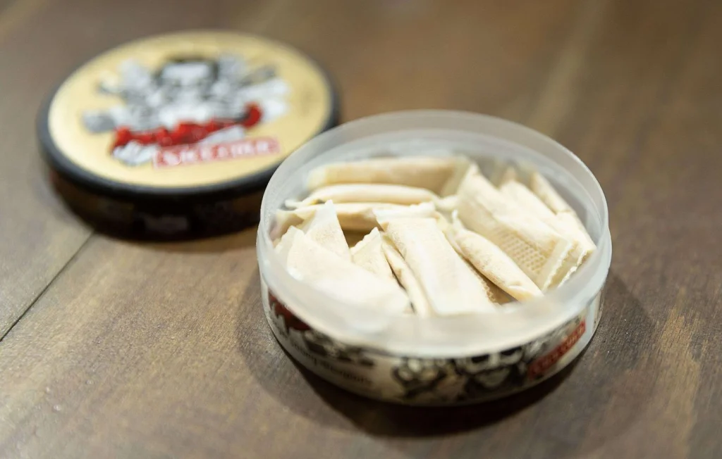 Interdiction des sachets de nicotine en France à partir de 2026