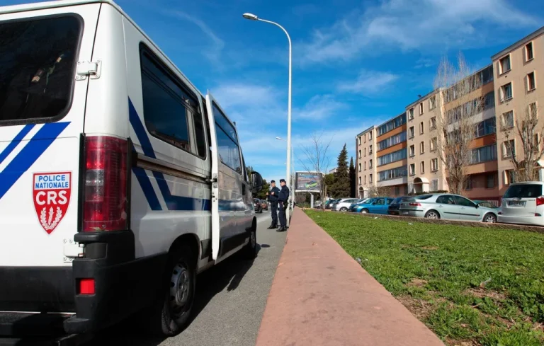 Intervention policière à Quetigny : trois interpellations et des tirs
