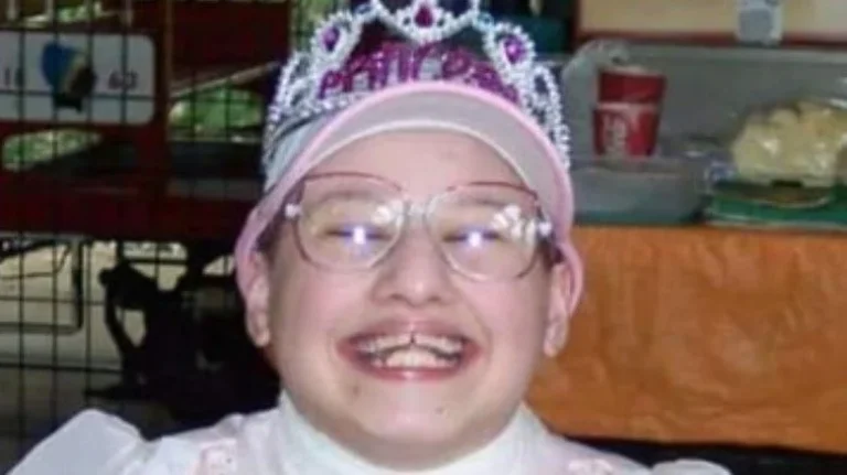 L&rsquo;enfance tragique de Gypsy Rose Blanchard révélée