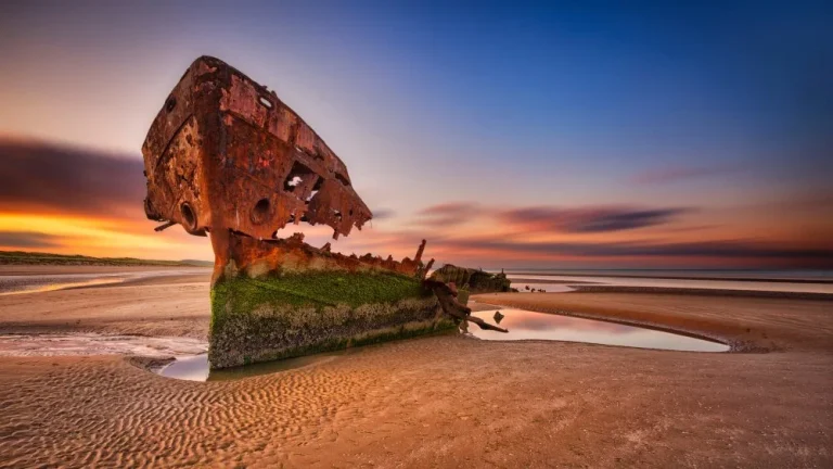 Le Triangle des Dragons : Mystères et Disparitions Maritimes