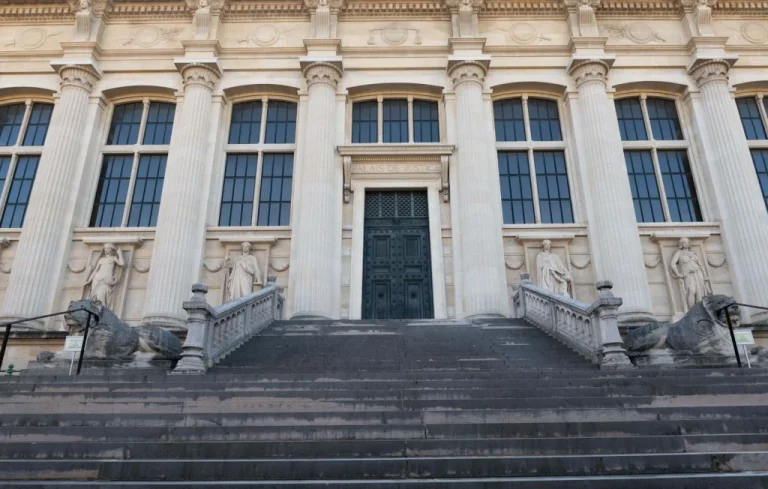 Loire-Atlantique : Un employé d&rsquo;hypermarché accusé d&rsquo;agressions
