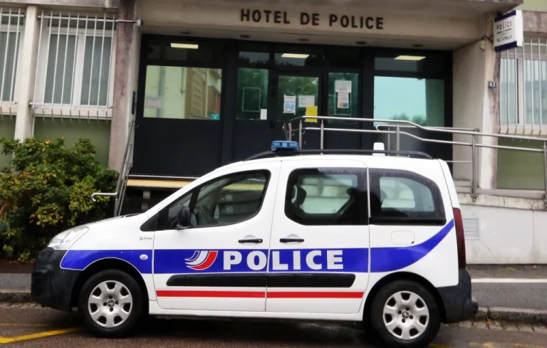 Meurtre d&rsquo;un homme en fauteuil roulant à Lyon : l&rsquo;enquête s&rsquo;ouvre
