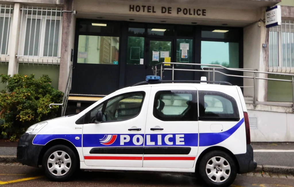 Meurtre d'un homme en fauteuil roulant à Lyon : l'enquête s'ouvre
