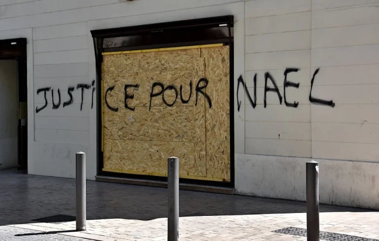 Montreuil : L&rsquo;État refuse de payer pour les dégâts des émeutes
