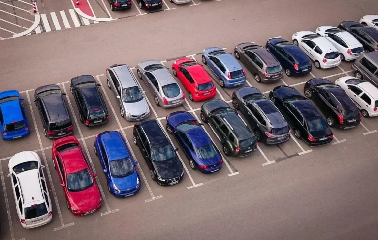 Orly : Saisie de 236 voitures dans un parking illégal