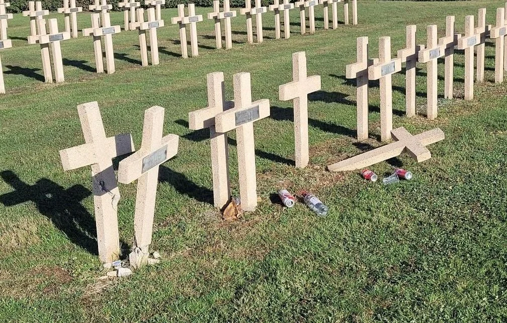 Profanation de tombes à Riche : Un acte révoltant en Moselle