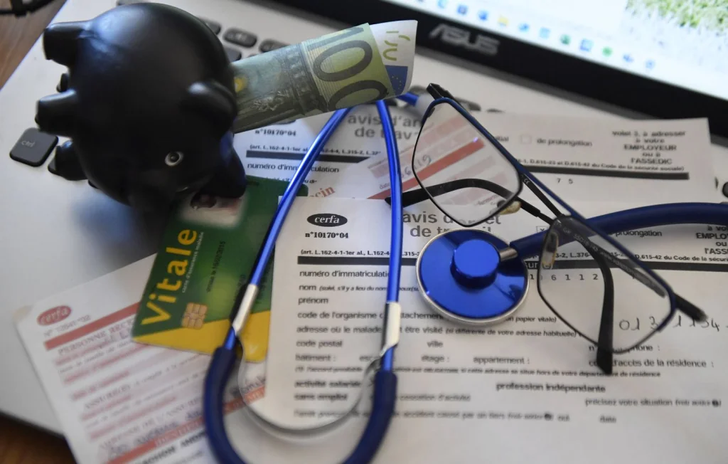 Radiation d'un médecin en Normandie pour viols sur patientes