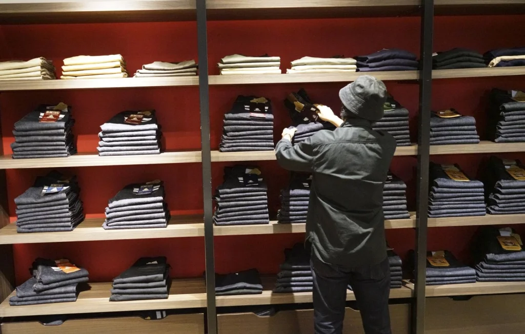 Vers un passeport digital pour vêtements en Europe d'ici 2026