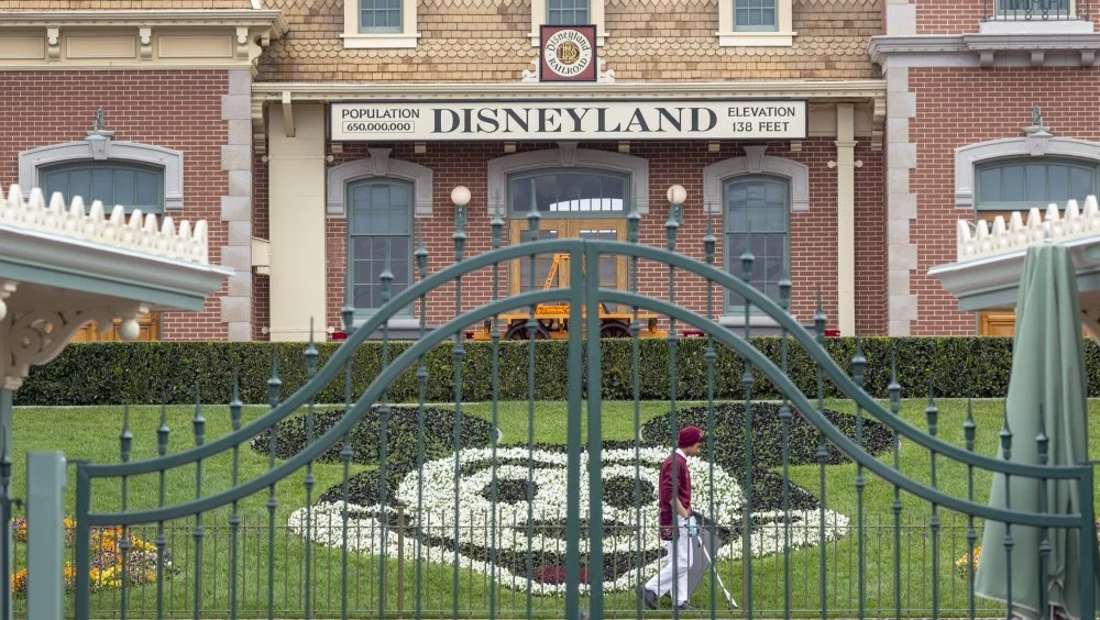 Entrée de Disneyland lors de son ouverture en 1955