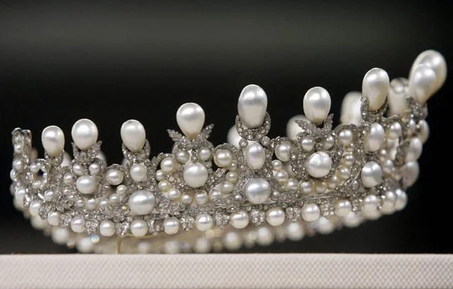 Diadème de l'impératrice Eugénie, près de 2 000 diamants
