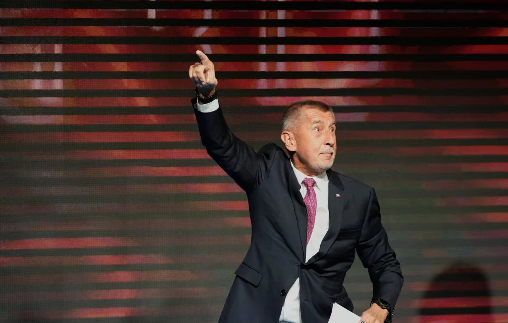 Andrej Babis triomphe aux législatives tchèques de 2025
