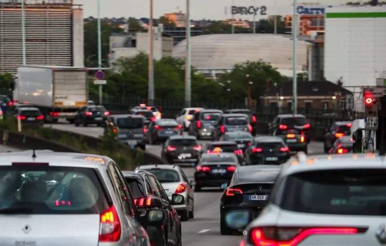 Baisse des émissions de gaz à effet de serre : la France accuse un retard
