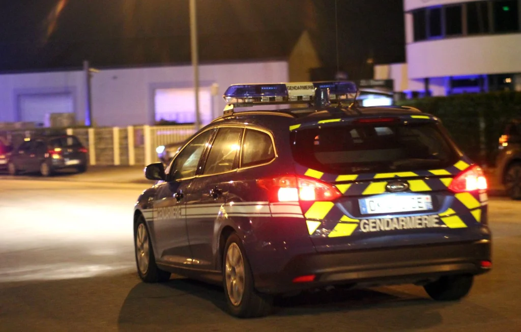 Braquage déjoué à Pont-de-Chéruy : Intervention des gendarmes
