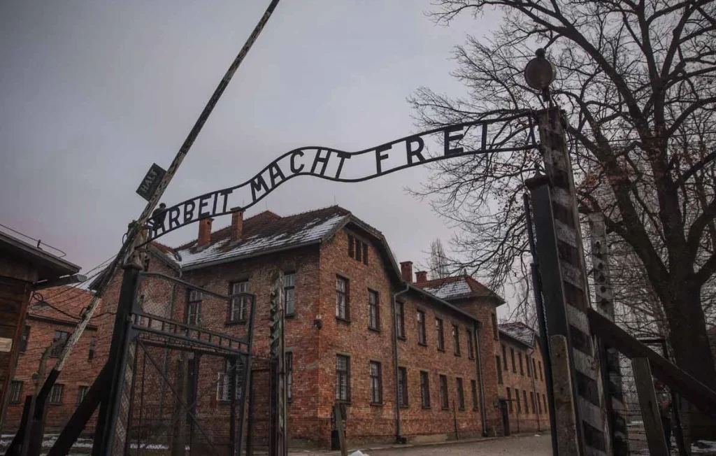 Cagnotte solidaire pour un voyage mémoriel à Auschwitz