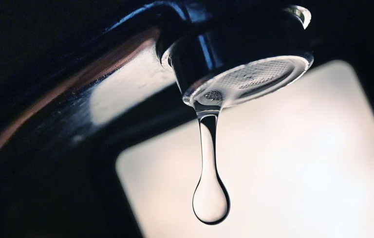 Carte interactive des polluants dans l&rsquo;eau du robinet en France