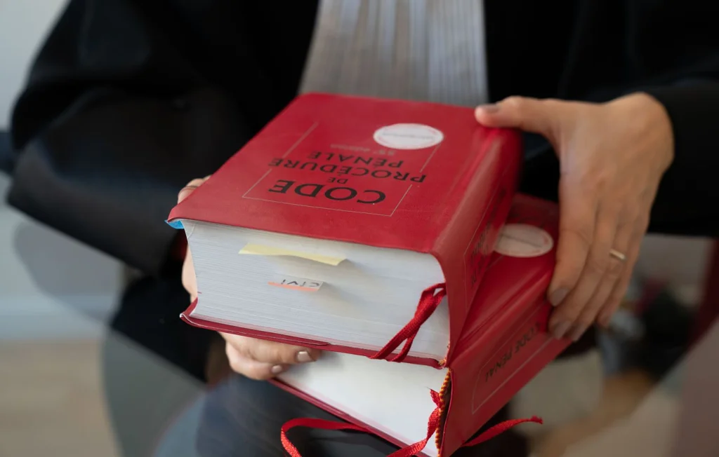 Condamnation d'un sans-abri pour agression sur un vigile