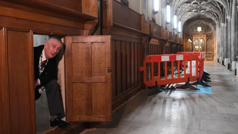 Découverte d'un couloir secret du XVIIe siècle à la Chambre des Communes