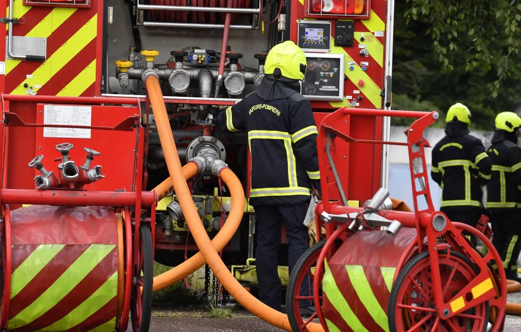 Incendie à Maisons-Alfort : Trafic ferroviaire perturbé en Ile-de-France