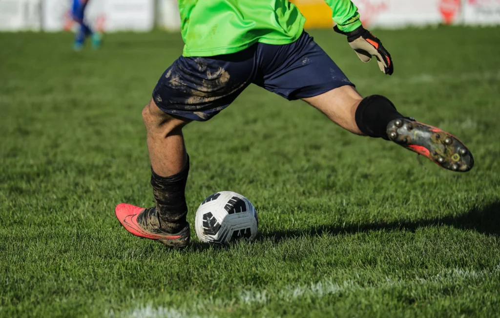 Incidents lors d'un match de foot à Montluçon : pétards et mortiers