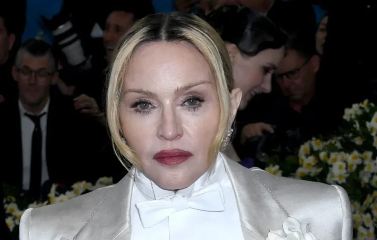 Madonna évoque sa rencontre avec sa mère dans l’au-delà