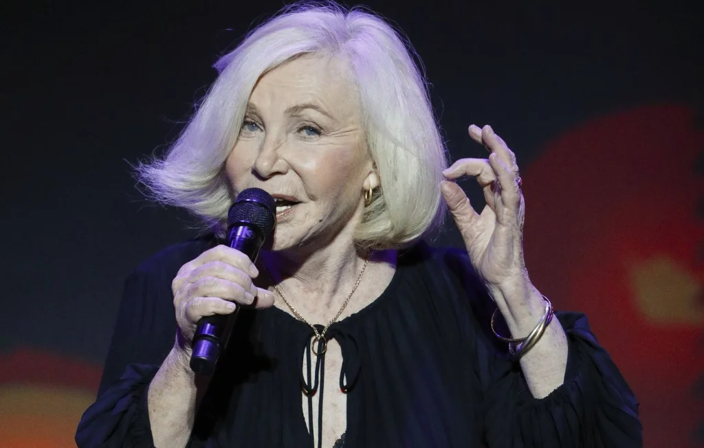 Michèle Torr clarifie son lien avec Stéphane, 33 ans