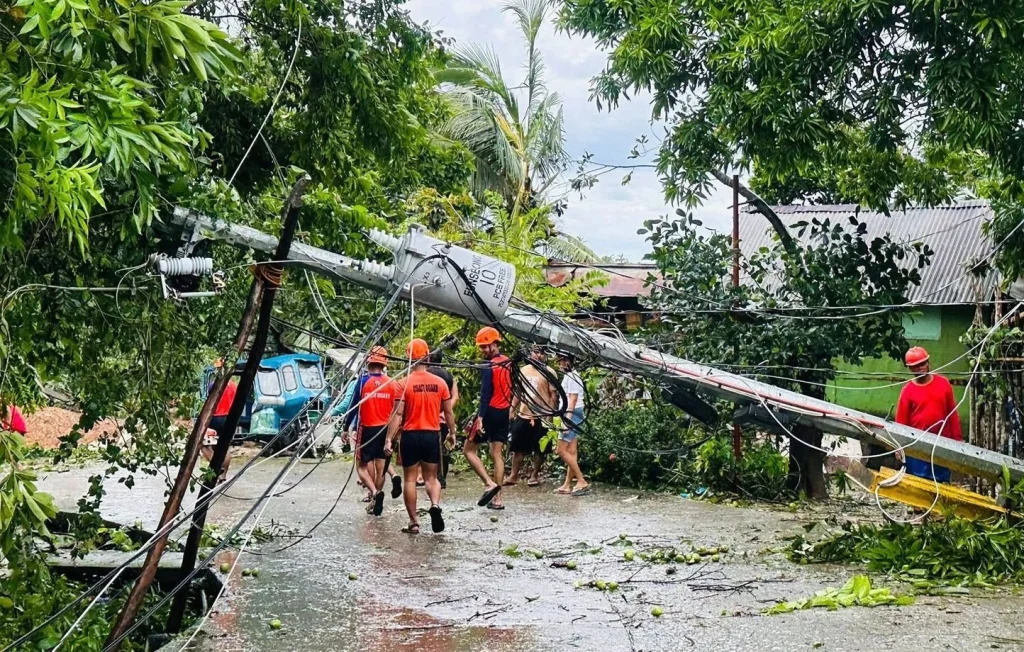 Tempête Fengshen aux Philippines : Cinq morts dans une famille