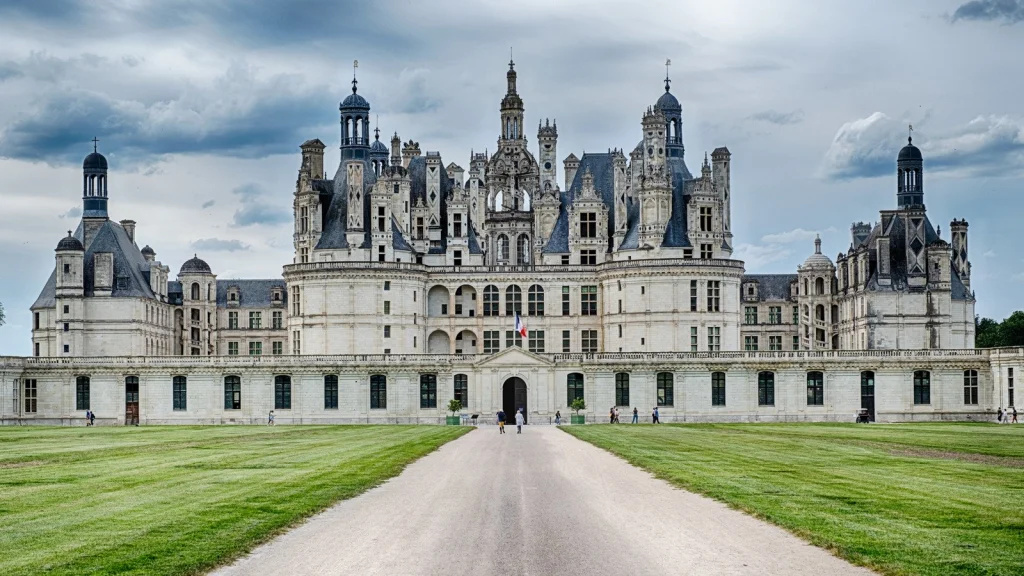 Chambord : le château hanté, au-delà des apparences