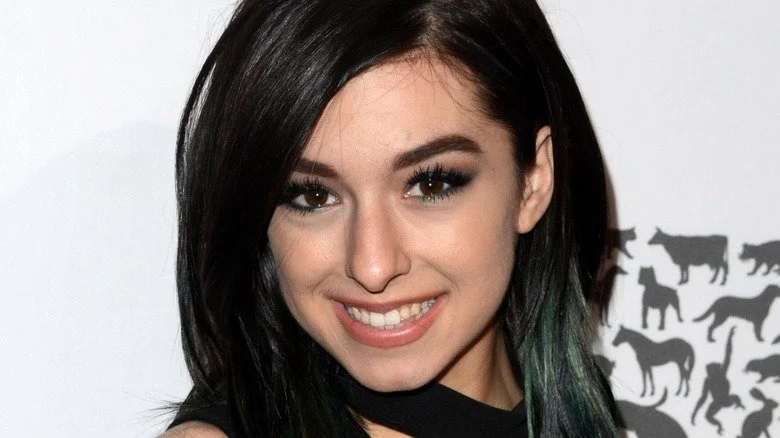 Christina Grimmie souriante