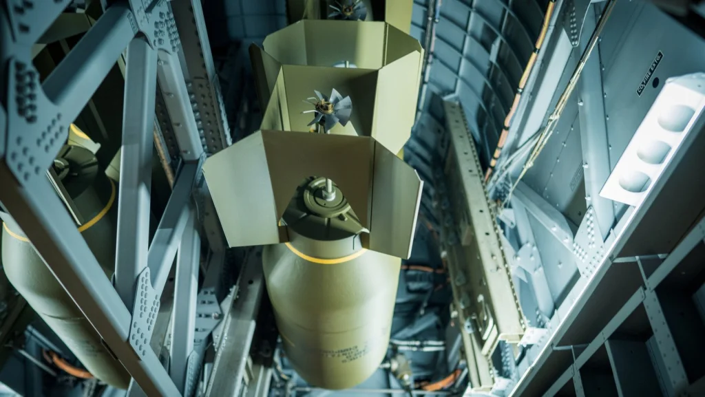 Comment les États-Unis ont perdu 6 armes nucléaires et Broken Arrow