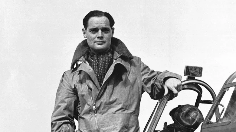 Douglas Bader en tenue de vol