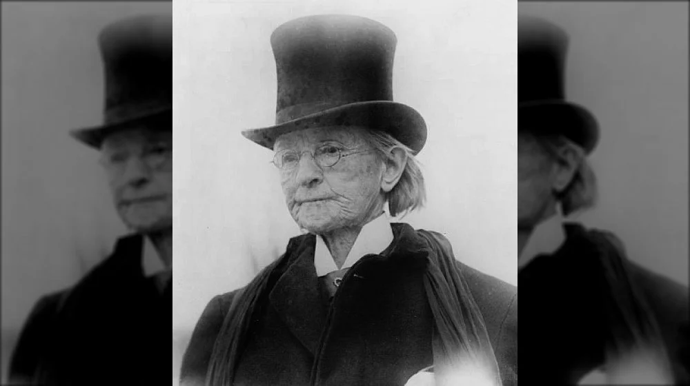 Dr. Mary Walker vers 1911