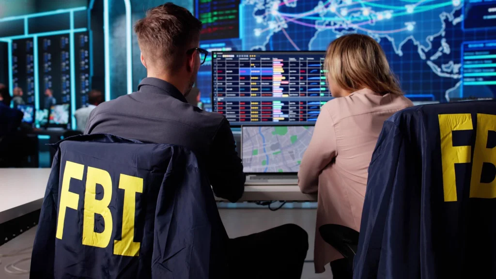 La plus grande opération du FBI: Trojan Shield dévoilée