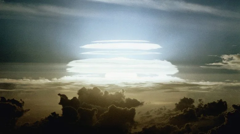 Éléments chimiques et carbone-14