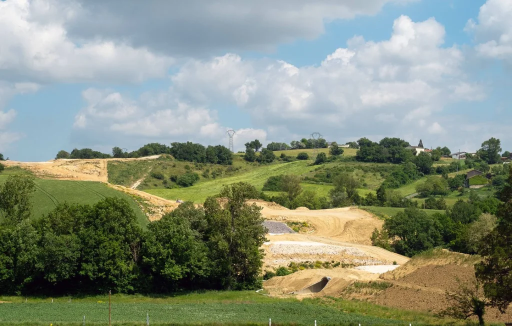 A69 : Le chantier déborde sur des parcelles non prévues