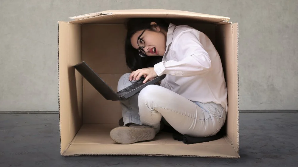 Figures Historiques Célèbres en Quarantaine : Un Voyage dans le Temps