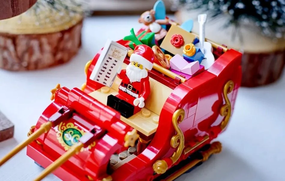 LEGO Noël: maisons d’épices et Père Noël