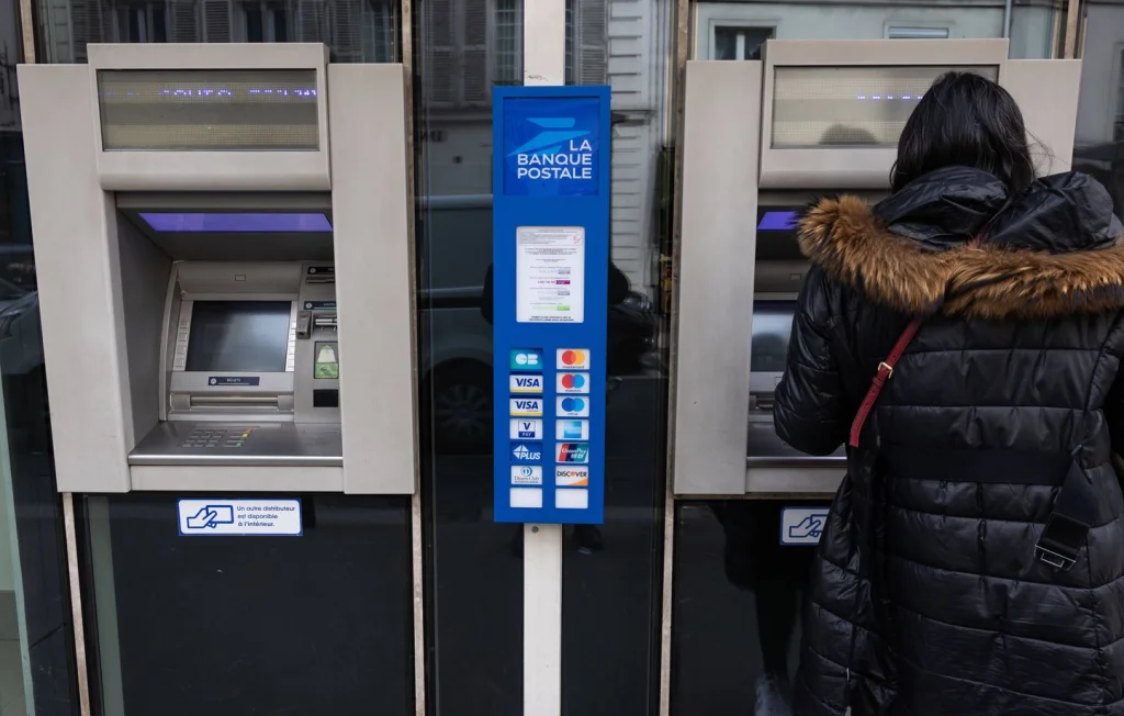 Loiret : Banque déclare mort un retraité, cauchemar vécu