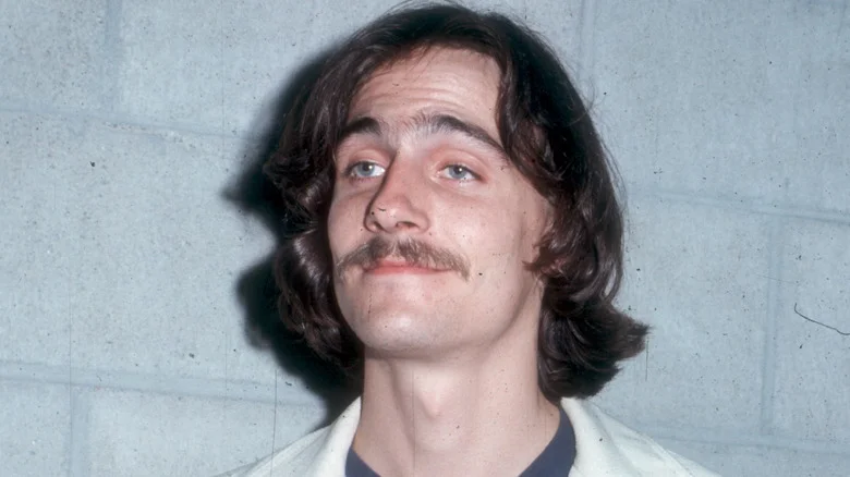 James Taylor avec moustache, 1970