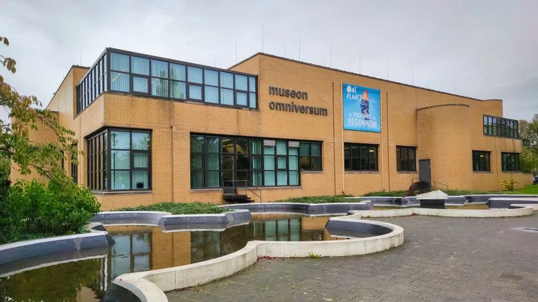 Extérieur du Museon à La Haye