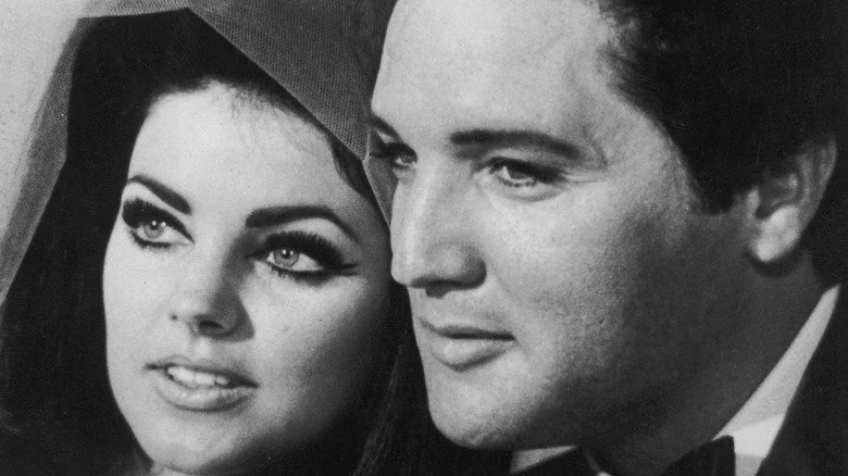 Elvis et Priscilla après leur mariage
