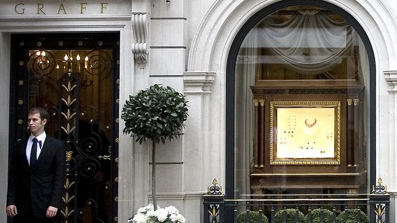 Vue extérieure du magasin Graff Diamonds à Londres