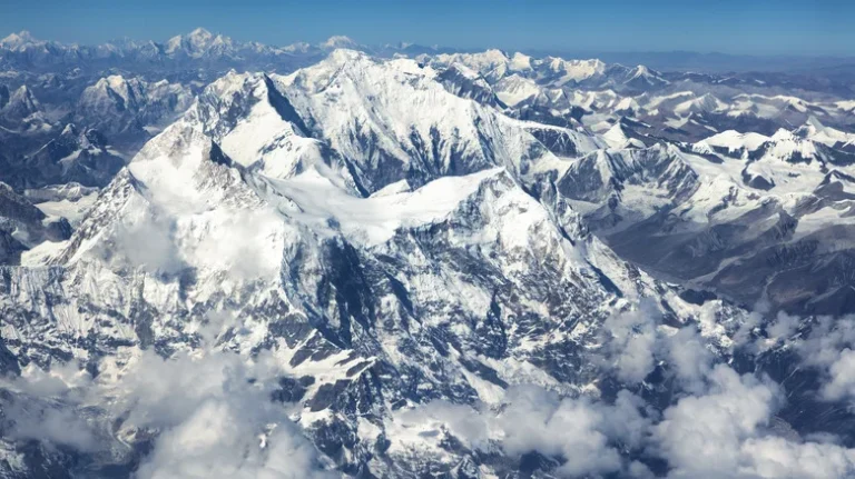 Combien de personnes sont mortes en grimpant l&rsquo;Everest ?
