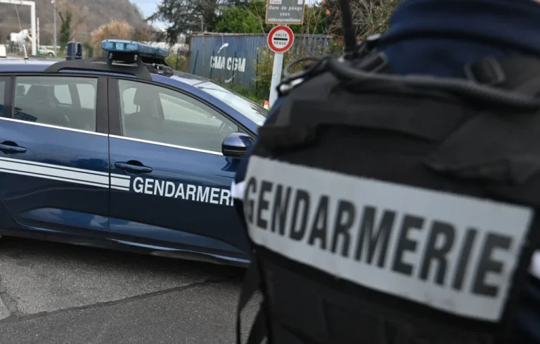 Finistère: 7 gendarmes blessés lors d&rsquo;une course-poursuite