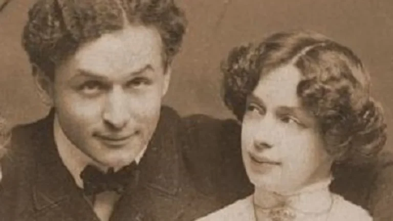 La Vérité Inédite sur Bess Houdini, l&rsquo;Épouse de Harry Houdini