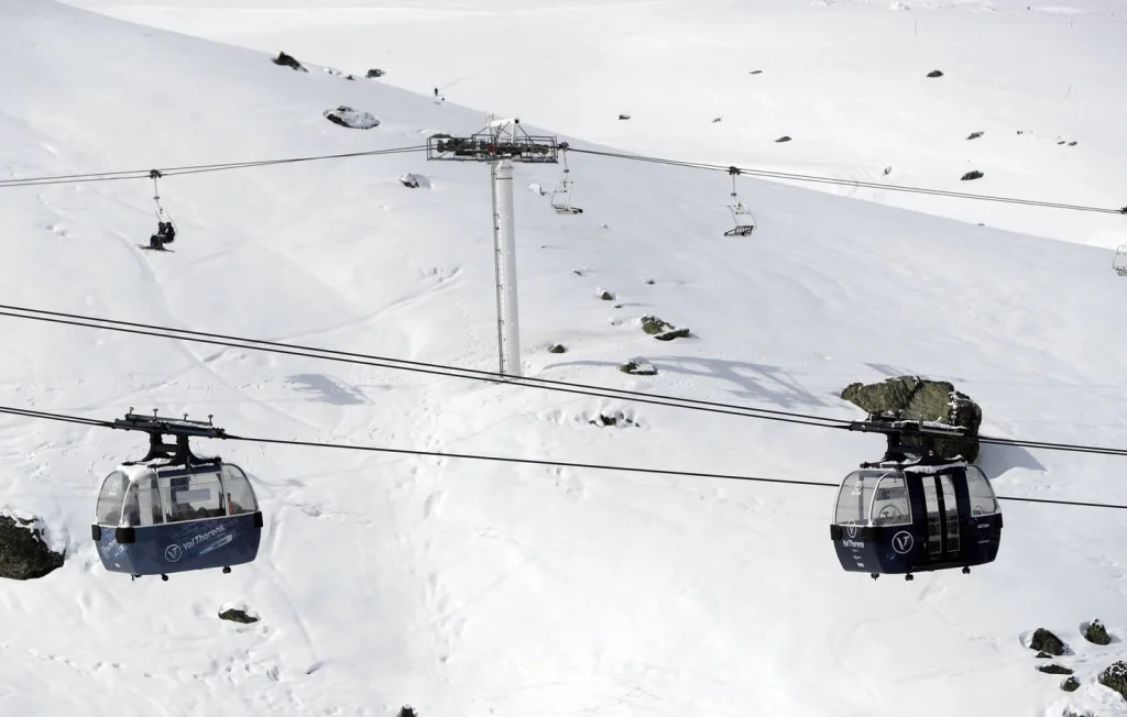 Savoie: Skieur américain décède en hors-piste à Val Thorens