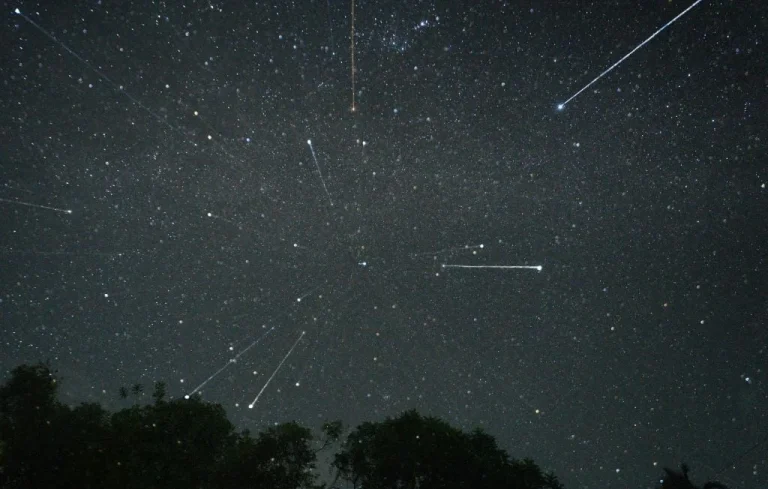 Suivre les Géminides: pluie d&rsquo;étoiles filantes ce week-end