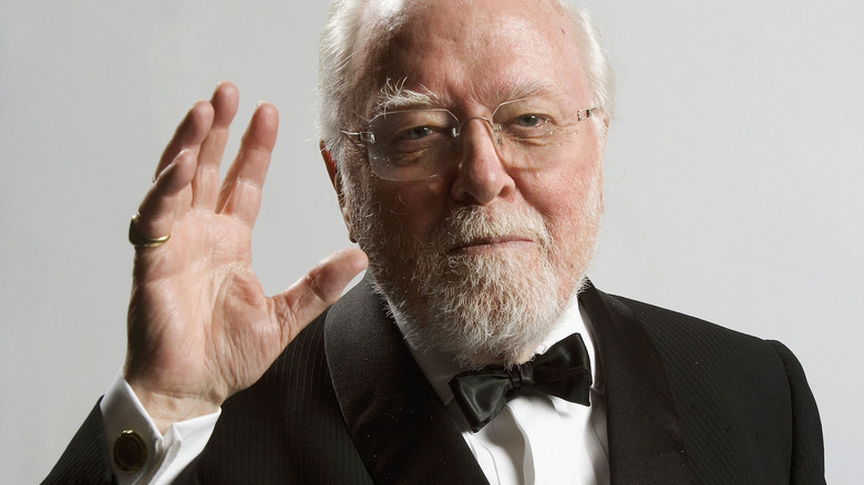 Richard Attenborough en smoking