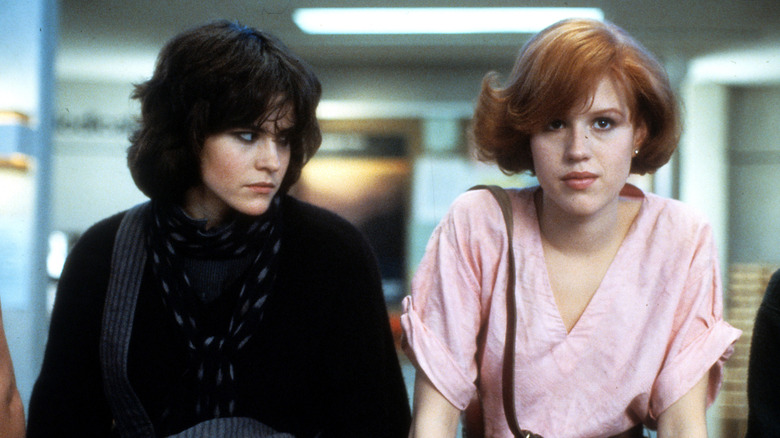 Ally Sheedy et Molly Ringwald dans The Breakfast Club