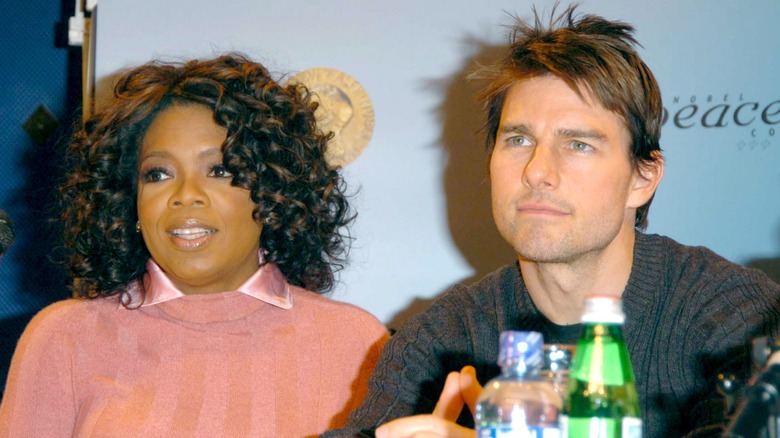 Tom Cruise sur le canapé lors d'une apparition sur Oprah Winfrey en 2005